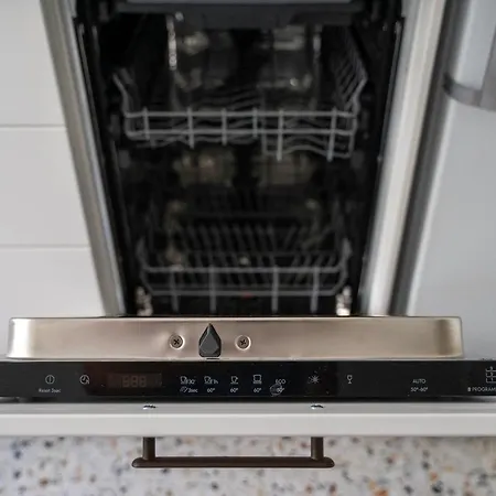 Koneser - Workspace, Balcony, Subway - By Rentujemy